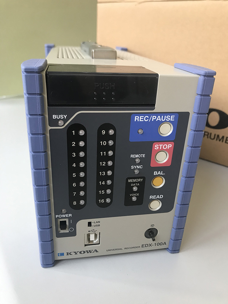 江蘇航運(yùn)職業(yè)技術(shù)學(xué)院 共和KYOWA EDX-100A動(dòng)態(tài)應(yīng)變采集儀交貨